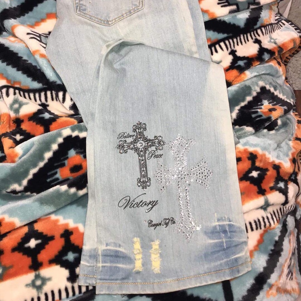 Cowgirl tuff jeans💖